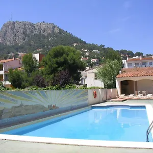 https://apartaments-leo-estartit.catalonia-hotels.com