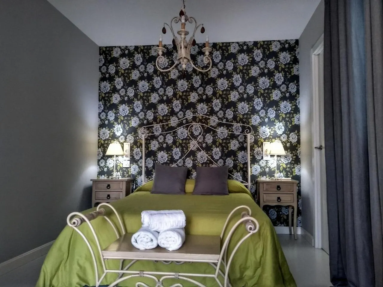 Apartamentos Columela Cadix 0*,